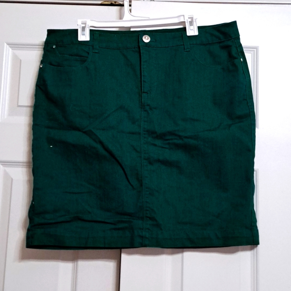 Style & Co. Green, size 16, denim skirt